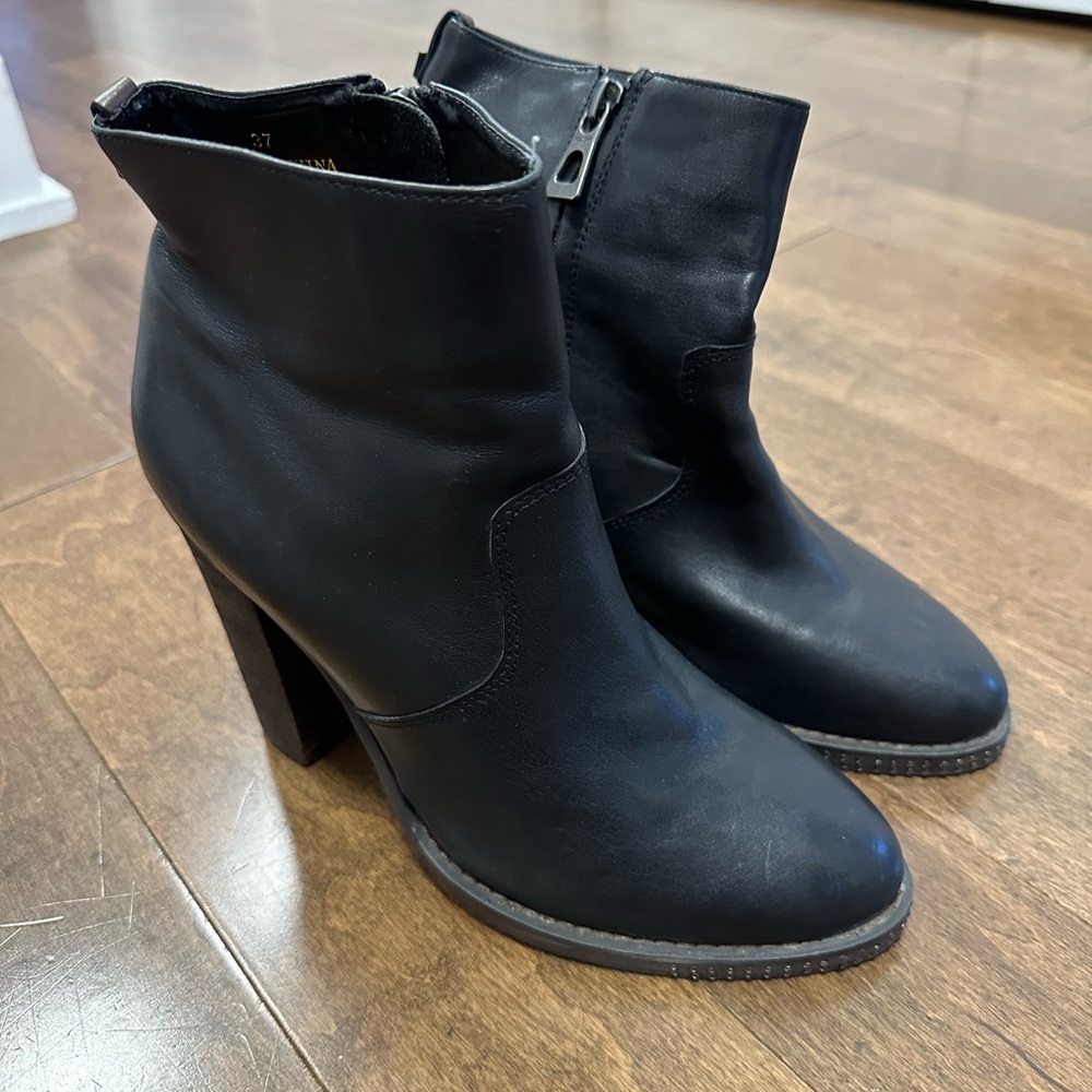 RUDSAK leather boots